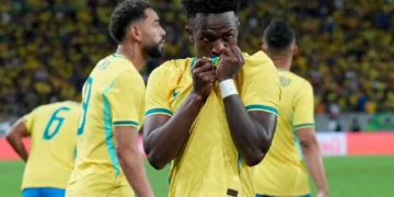 Em amistoso, Brasil goleia Seleção do Panamá na despedida rumo à Copa