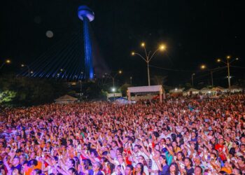 Multidão lota o complexo Ponte Estaiada para acompanhar Festival Piauí em Cristo