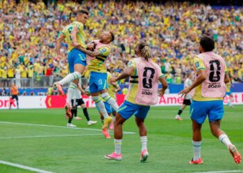 Brasil derrota o Japão e vai às oitavas de final na Copa 2026