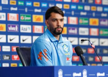 Lucas Paquetá: “Ficamos muito felizes com a volta do Neymar”
