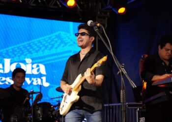 Pedro II: Lostalgia anima público do Festival de Inverno com show retrô
