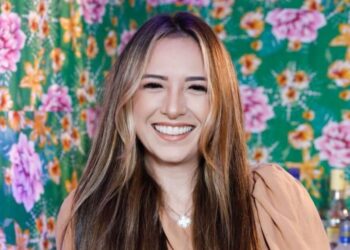 Manu Cantora é a atração da Feira da Praça deste domingo em Teresina