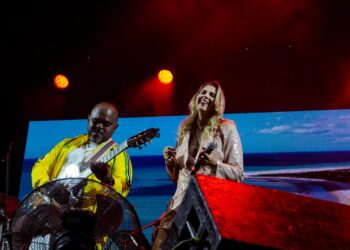 Primeira noite do Festival de Inverno de Pedro II reúne multidão; veja fotos