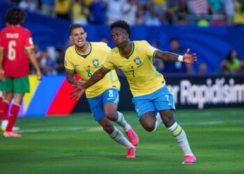 Brasil joga mal e só empata com Marrocos na estreia da Copa