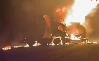 Caminhão-tanque explode após colisão na BR-316, no Piauí; veja vídeo