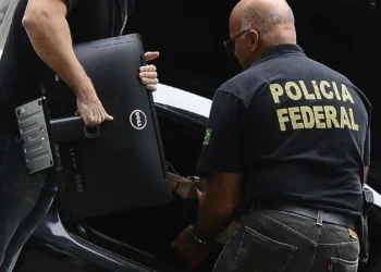 PF investiga senador Weverton Rocha, do Maranhão, por suspeita de desvios no INSS