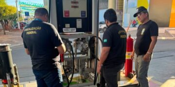 Procon e Imepi autuam 12 postos de combustíveis por irregularidades