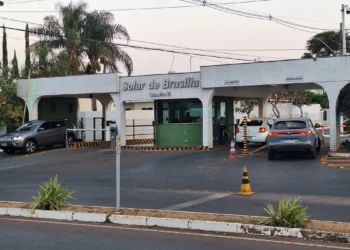 Com autorização de Moraes, ex-presidente Bolsonaro poderá voltar a receber visitas