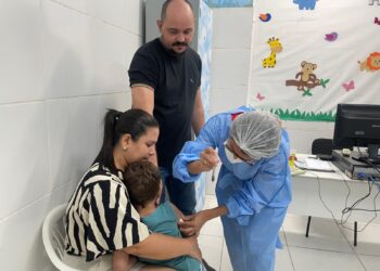 Veja os postos de vacinação que funcionam hoje em Teresina
