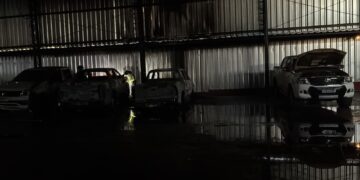 Incêndio atinge oficina mecânica na zona Leste de Teresina