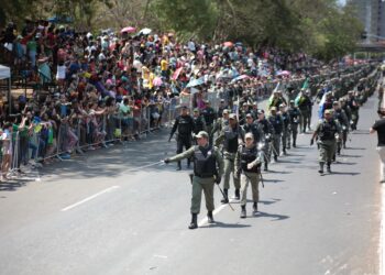 Veja pontos de bloqueio do trânsito em Teresina no dia do desfile