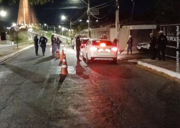 PM intensifica blitz no trânsito e apreende veículos em Teresina
