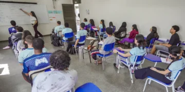 Pisa: Brasil reduz diferença para países ricos no desempenho escolar