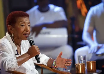 Aos 82 anos, sambista Leci Brandão é indicada ao Grammy Latino