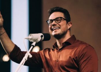 Deive Leonardo apresenta em Teresina o show “O Despertar”