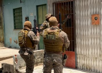 Operação da SSP-PI cumpre 26 mandados judiciais em Teresina
