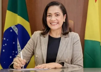 Com 66 dos votos válidos, Mailza Assis é reeleita governadora do Acre