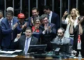 Senado aprova fim da escala 6×1 e redução da jornada de trabalho